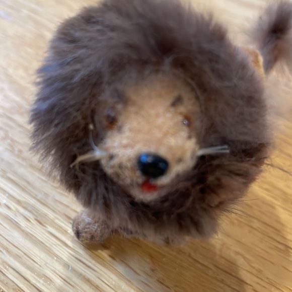 Kuntslershutz Lion - Picture 2 of 4